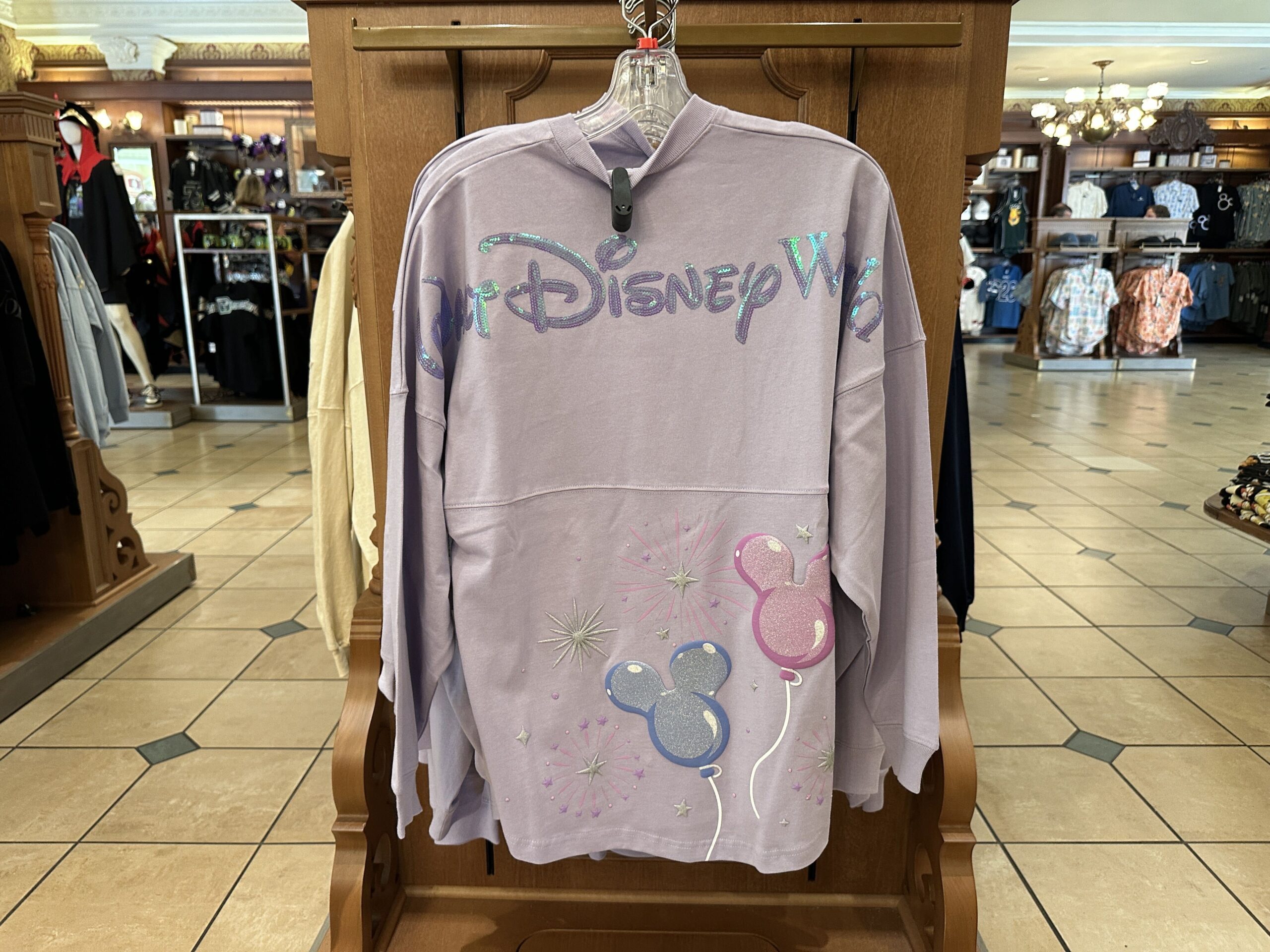 Mickey Balloon Spirit Jersey Arrives at Walt Disney World